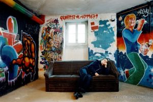 T/Räume - Jugendliche in ihren Kinderzimmern 1995-2000