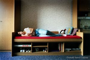 T/Räume - Jugendliche in ihren Kinderzimmern 1995-2000