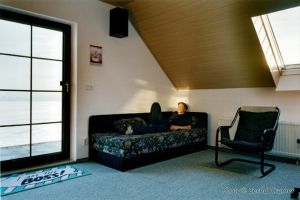 T/Räume - Jugendliche in ihren Kinderzimmern 1995-2000