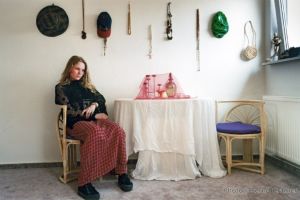 T/Räume - Jugendliche in ihren Kinderzimmern 1995-2000